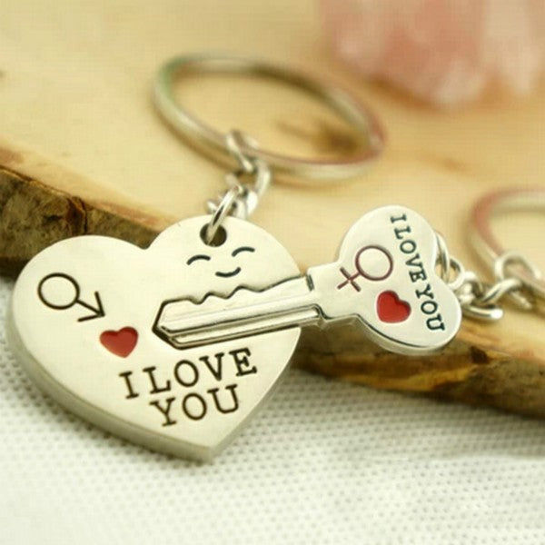 Heart+Key Couple Keychain | 2 Pieces/Set | Love | Boy Friend | Girl Friend | Valentine's Day Gift